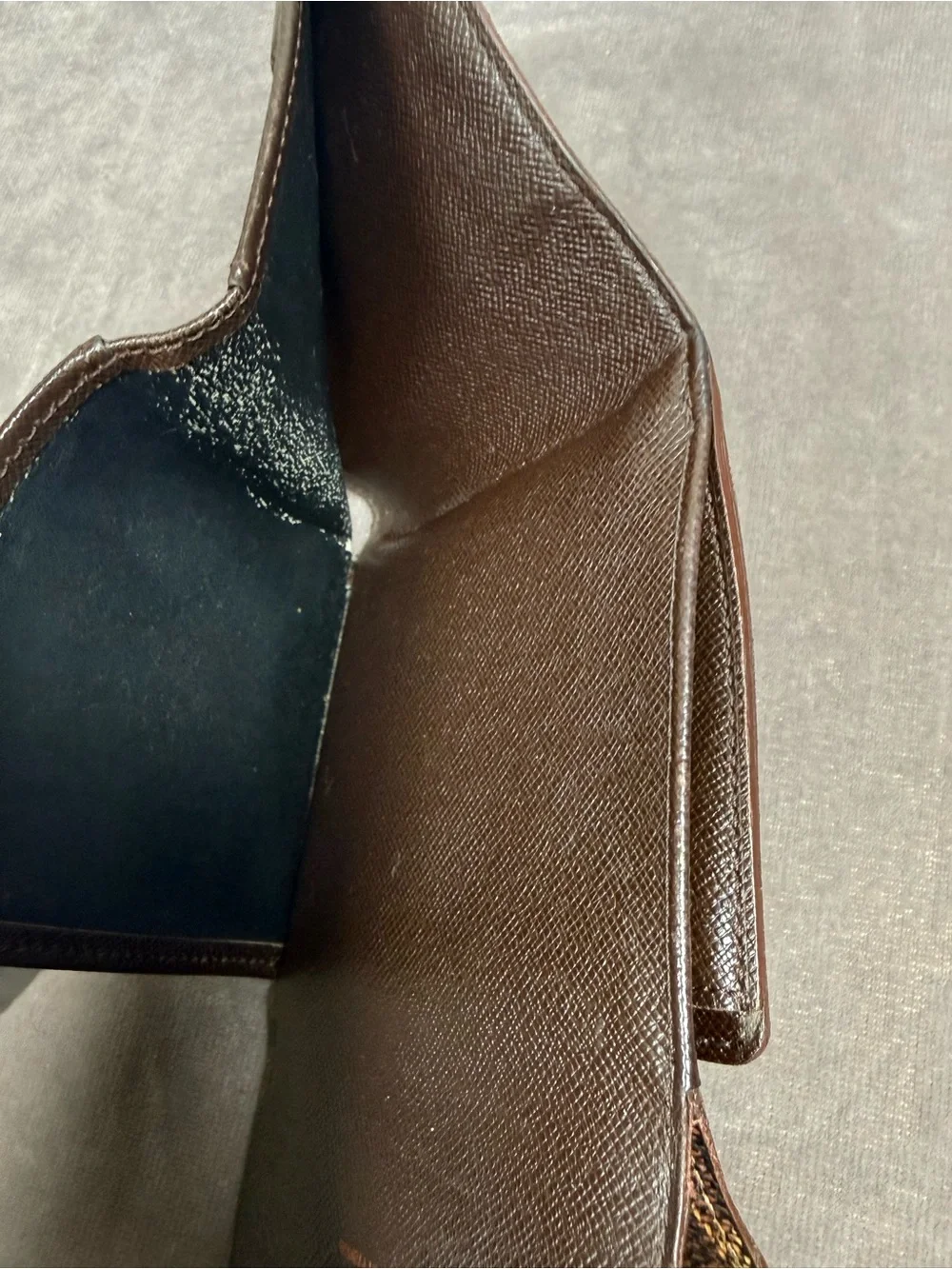 Louis Vuitton Victorine compact, envelope Wallet classic brown Damier Ebene